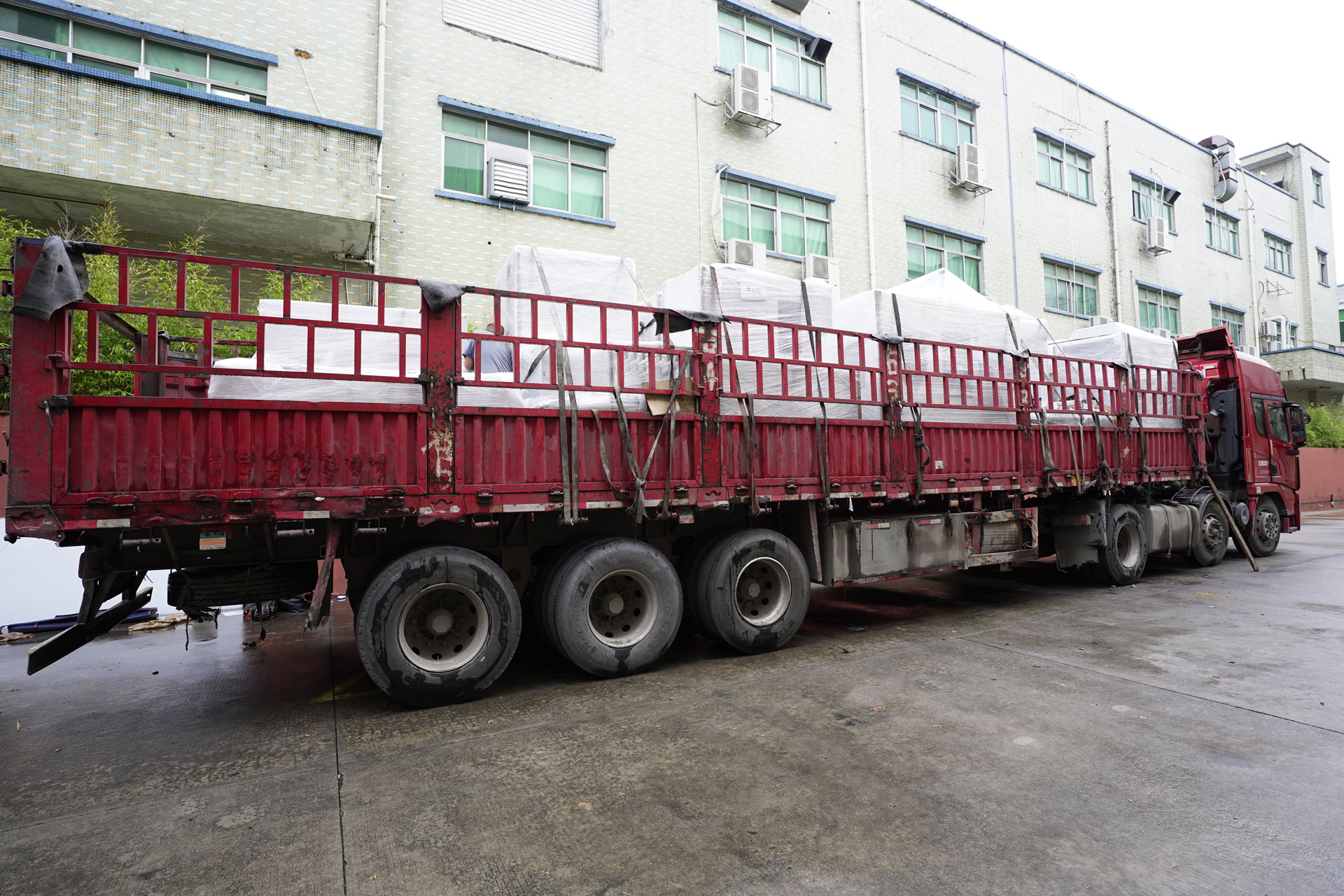 國際半導(dǎo)體龍頭企業(yè)，采購成套加工裝備